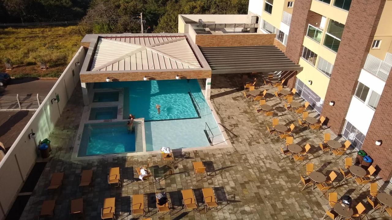 Aparthotel Piazza Com Acesso Ao Clube Diroma Caldas Novas Exterior foto